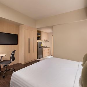Estudio Deluxe con Cama King
